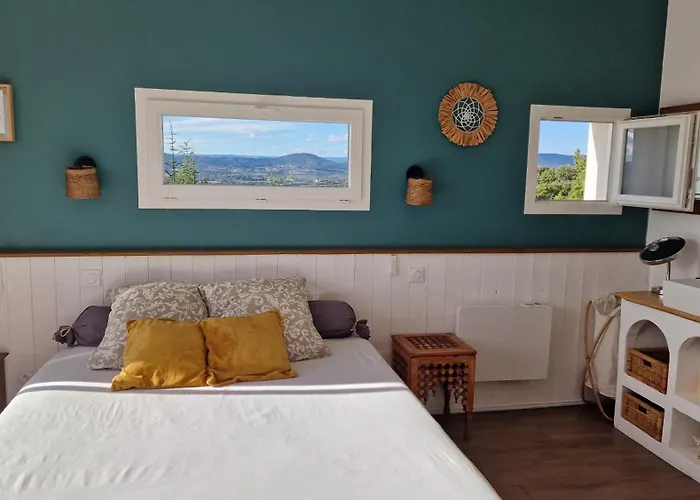 Reve D\'Escapade Chambre Avec Vue Sublime Sur Les Cevennes Ardechoises