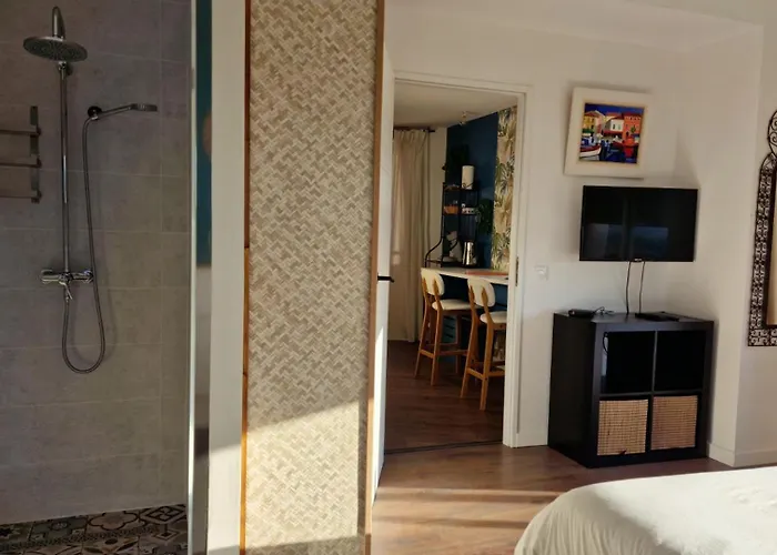 Reve D\'Escapade Chambre Avec Vue Sublime Sur Les Cevennes Ardechoises